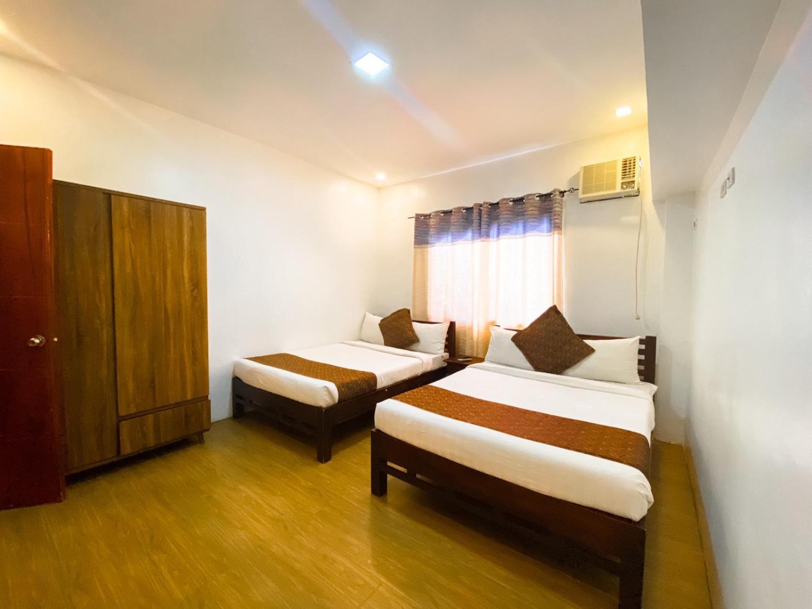Hortz Hotels And Resorts Tagaytay City Exterior photo