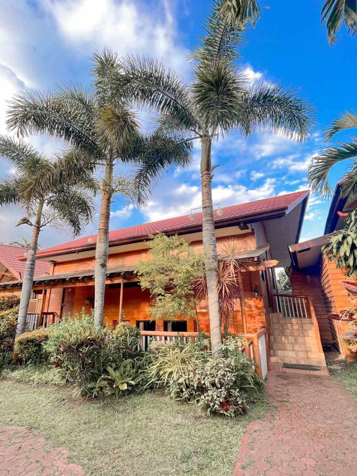 Hortz Hotels And Resorts Tagaytay City Exterior photo